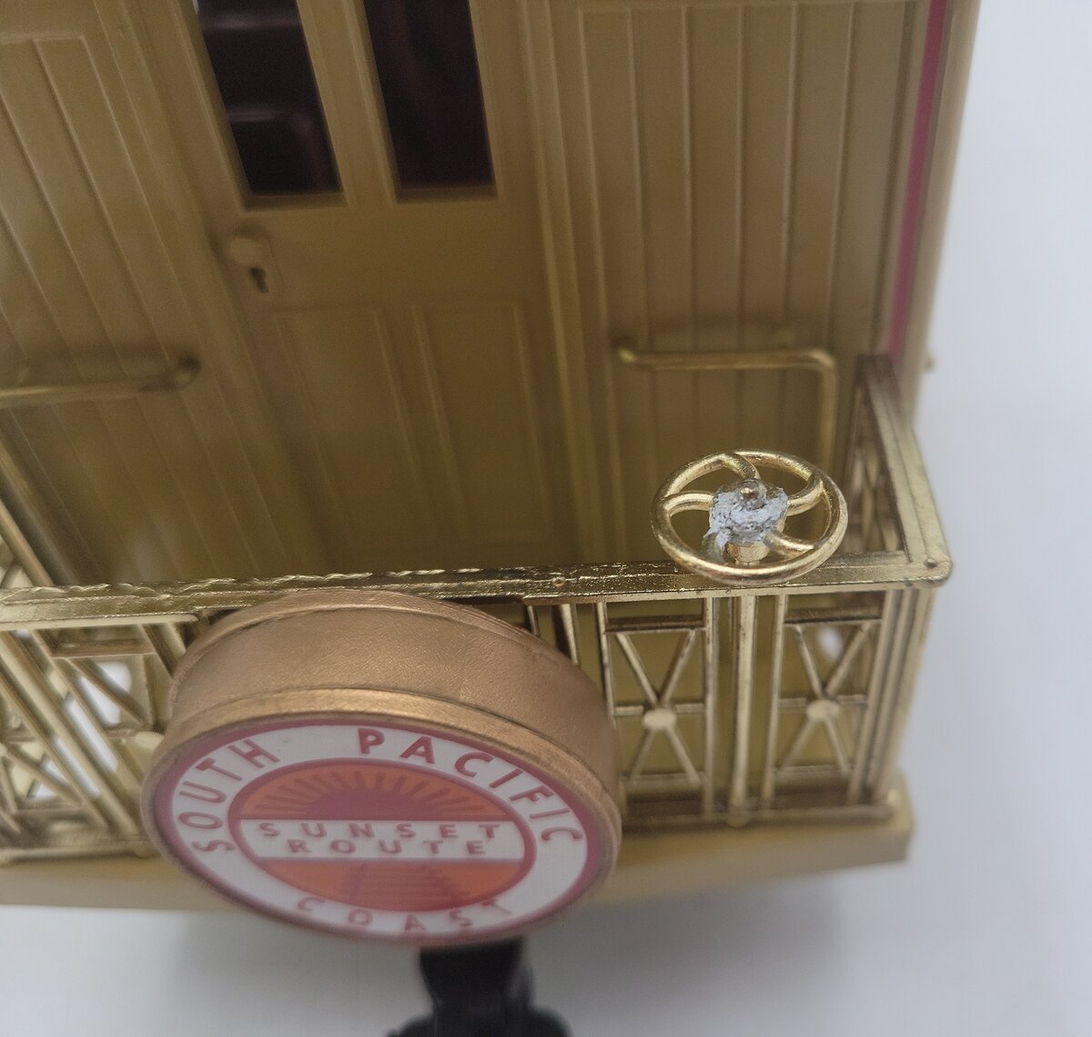 Bachmann 89194 G South Pacific Coast Observation Passenger Car w/ Metal Wheels VG