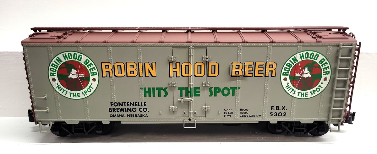 Aristo-Craft 46218 G Gauge Robin Hood Beer Reefer Car #5302 - Metal Wheels LN/Box