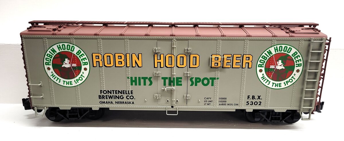 Aristo-Craft 46218 G Gauge Robin Hood Beer Reefer Car #5302 - Metal Wheels LN/Box