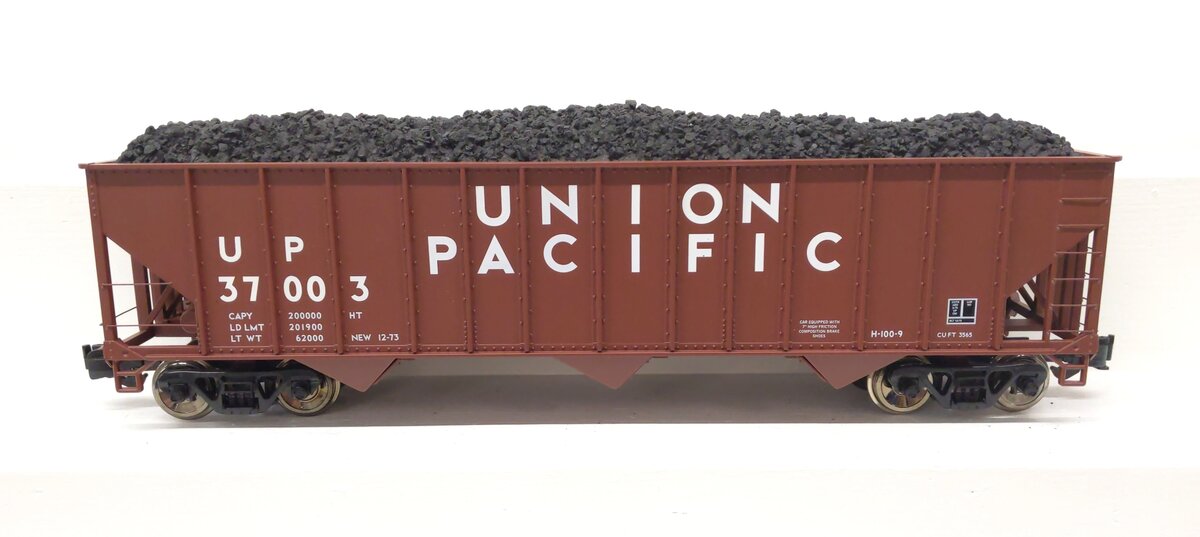 Aristo-Craft 41406 UP 100 Ton Coal Hopper #37003 w/ Custom Load - Metal Wheels LN/Box