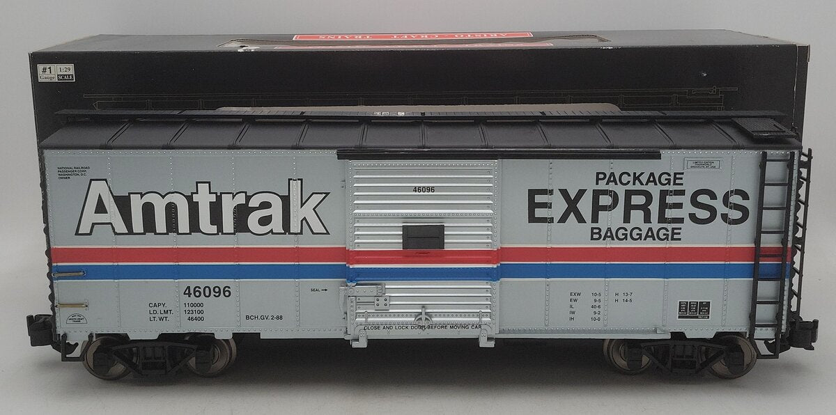 Aristo-Craft 46096 G Scale Amtrak Package & Express Steel Boxcar - Metal Wheels EX/Box