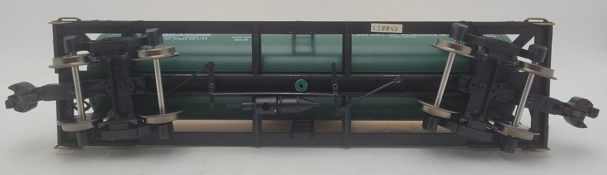 Aristo-Craft 41306 Dupont Single Dome Tank Car #41306 EX/Box