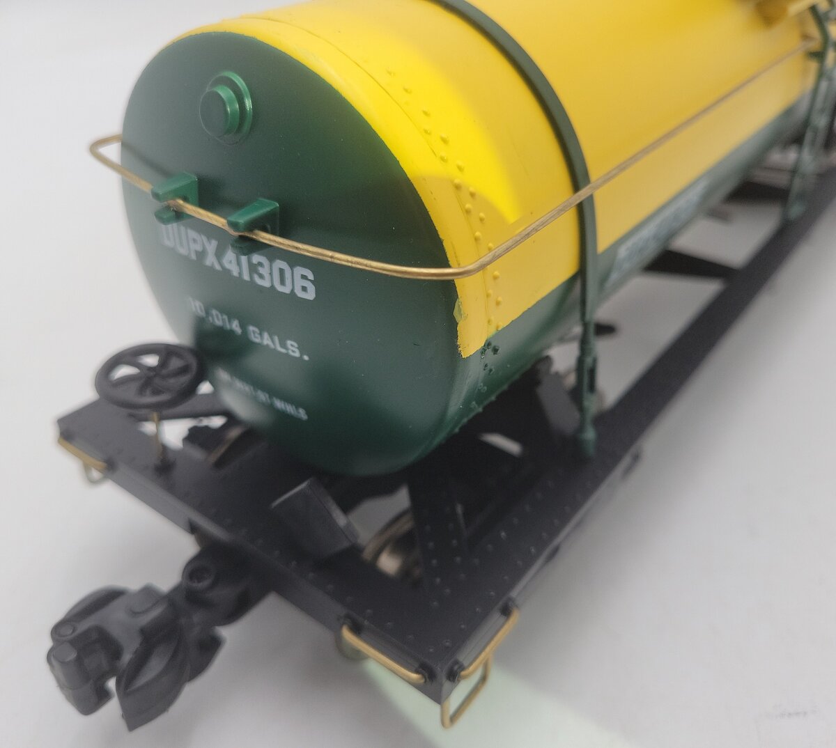 Aristo-Craft 41306 Dupont Single Dome Tank Car #41306 EX/Box