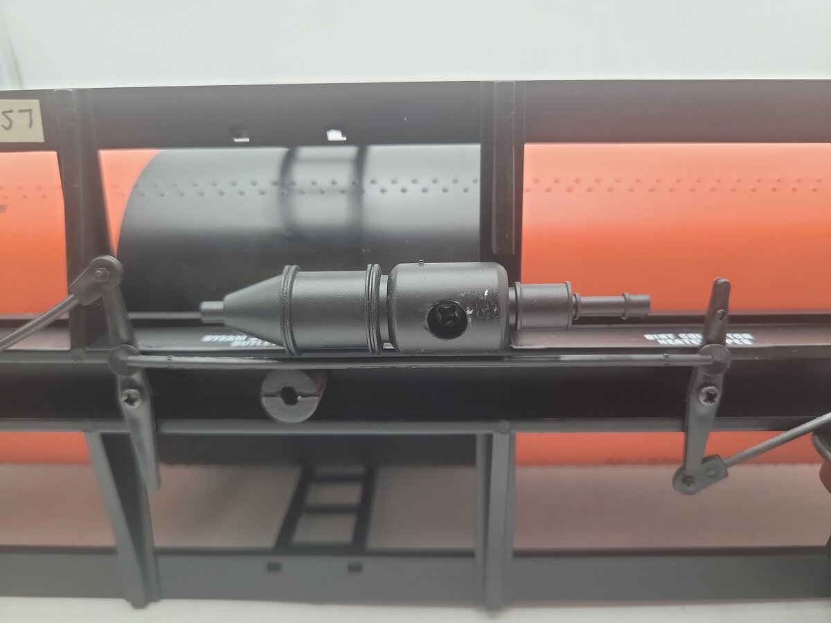 Aristo-Craft 41302 G Scale Hooker Single Dome Tank Car EX/Box