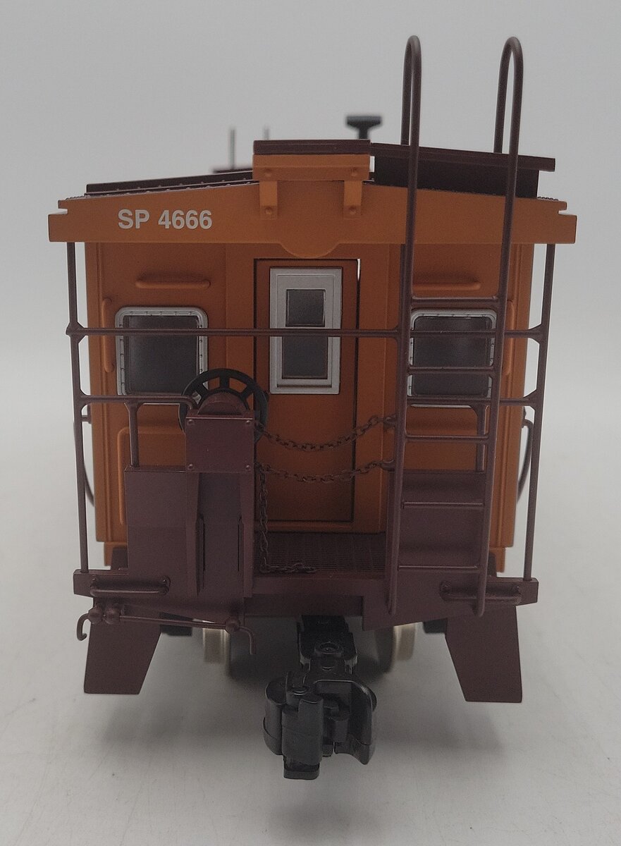 USA Trains R12052 G Southern Pacific Illuminated Bay Window Caboose EX/Box