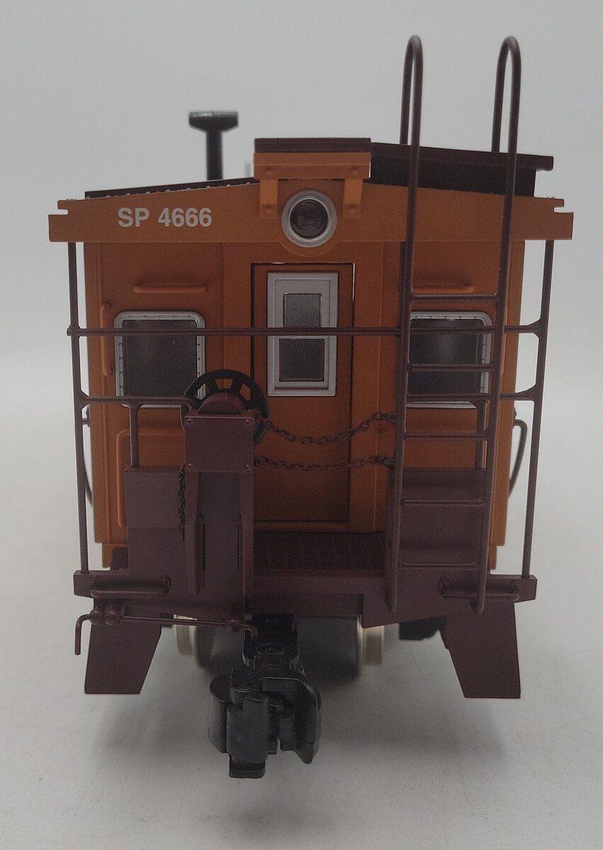 USA Trains R12052 G Southern Pacific Illuminated Bay Window Caboose EX/Box