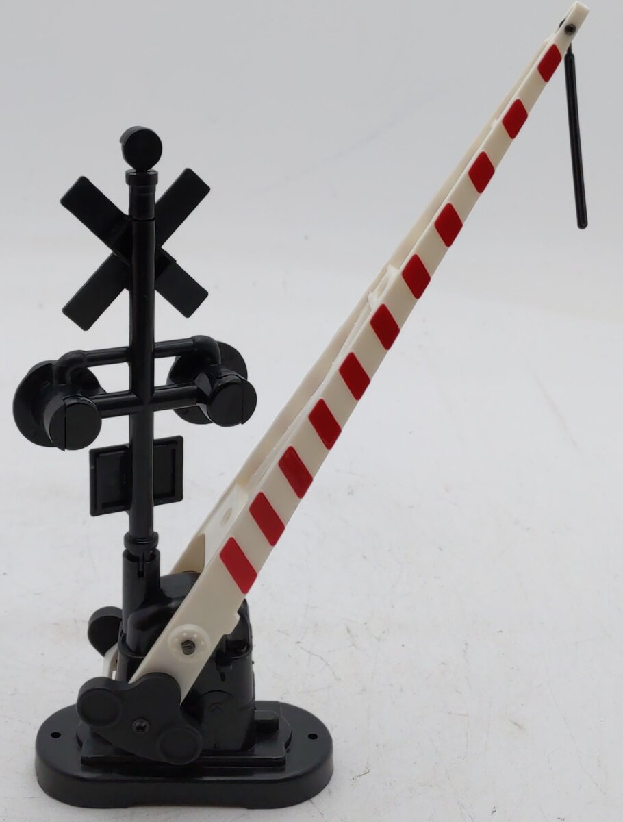 Lionel 6-2162 O Gauge Automatic Crossing Gate & Signal LN/Box