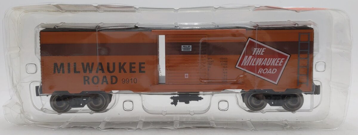 Menards 0 Gauge Milwaukee Road Boxcar #9910 EX/Box