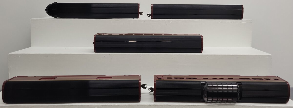 Williams 2802 O Gauge PRR Smooth Side Aluminum 5-Car Passenger Set EX/Box