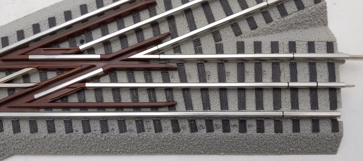 Lionel 6-12050 O Gauge FasTrack 22.5 Degree Crossover EX/Box