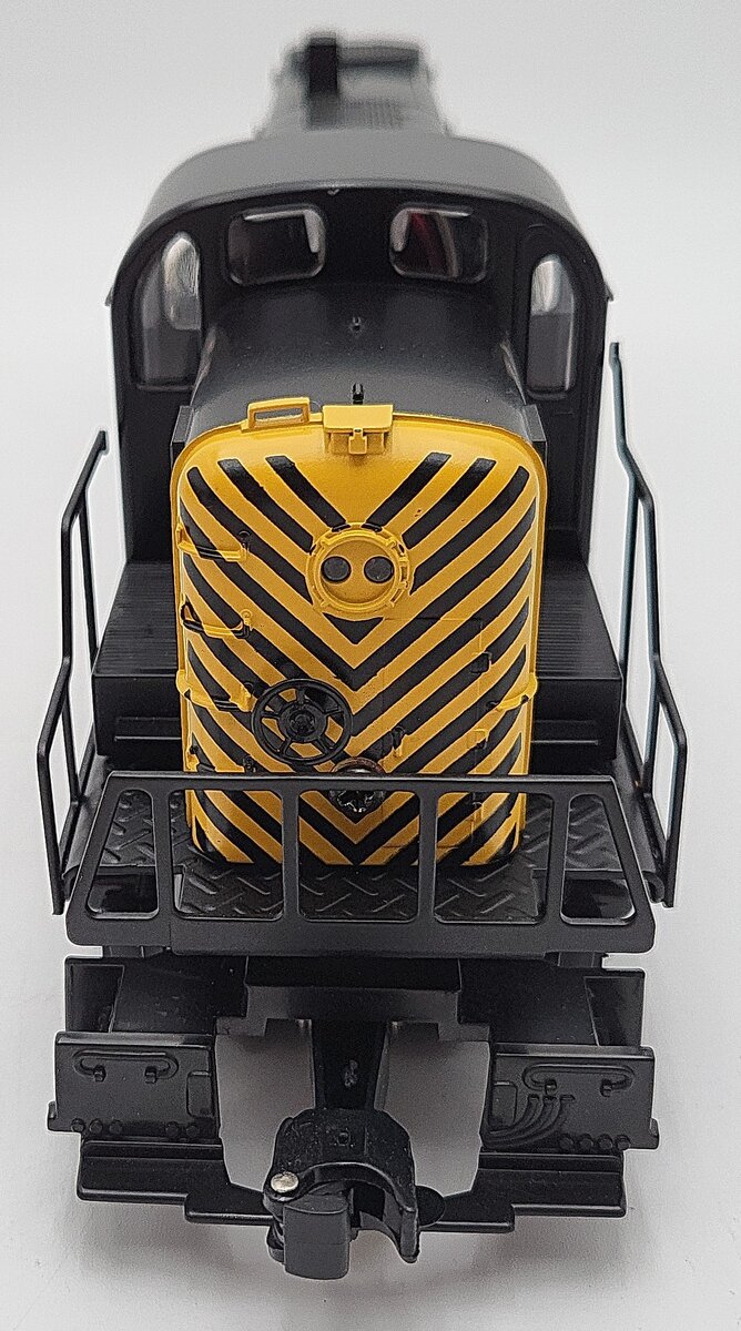 Lionel 6-18804 O Gauge Soo Line RS-3 Diesel Locomotive #8804 EX/Box