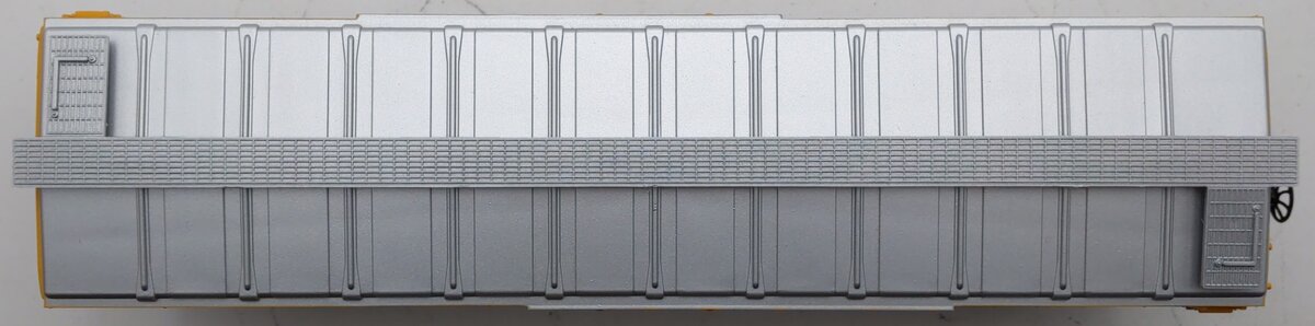 Lionel 6-17303 O Gauge Chesapeake and Ohio Reefer Car #7890 LN/Box