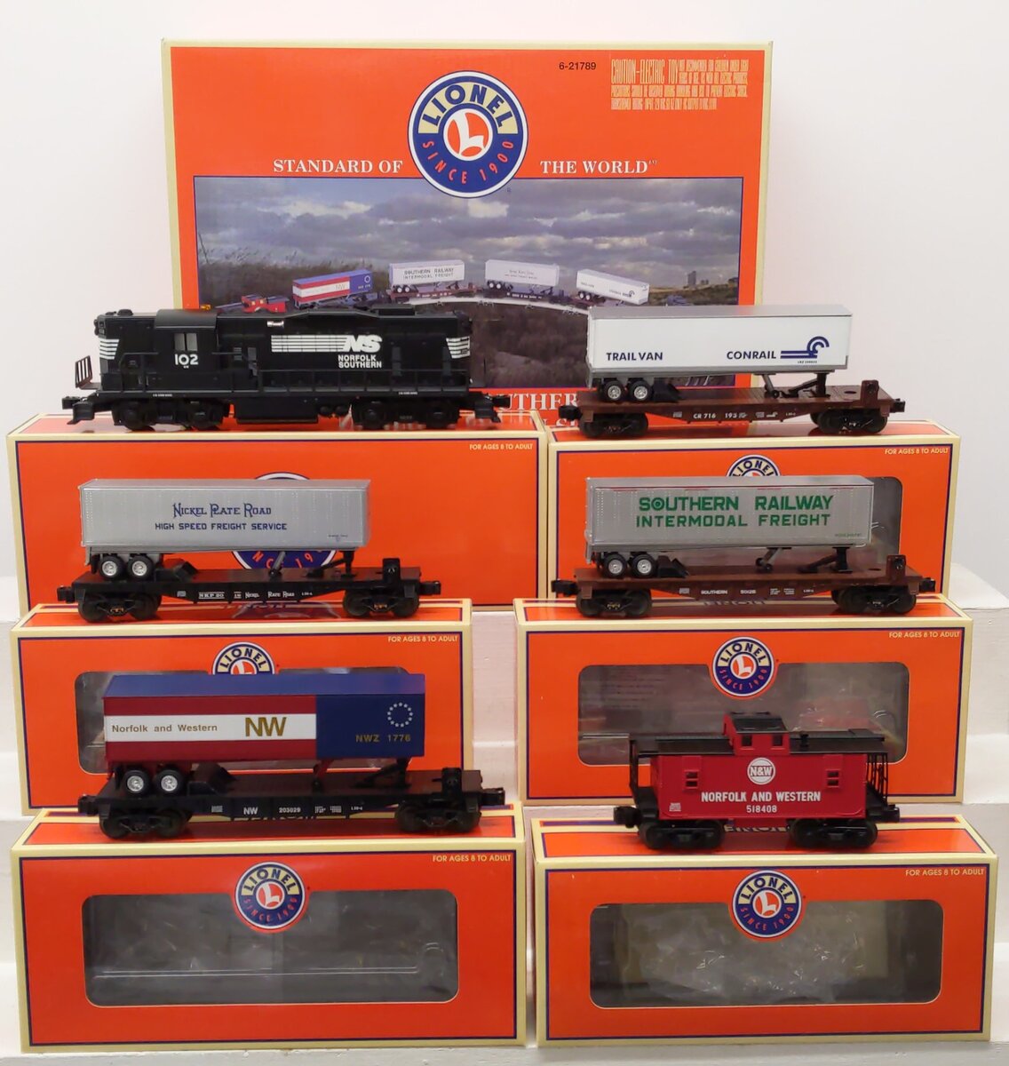 Lionel 6-21789 O Scale Norfolk Southern Service GP-9 O Gauge Diesel Train Set EX/Box