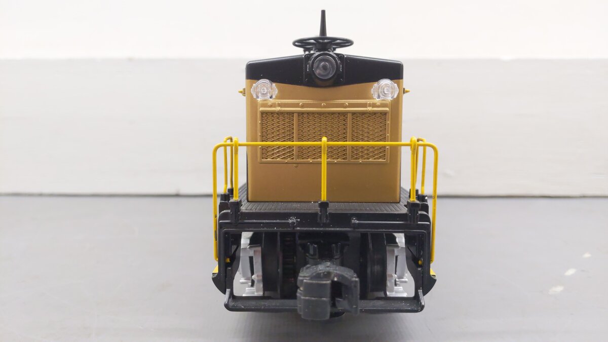 Williams 21620 Monon NW2 Powered Diesel Locomotive  EX/Box