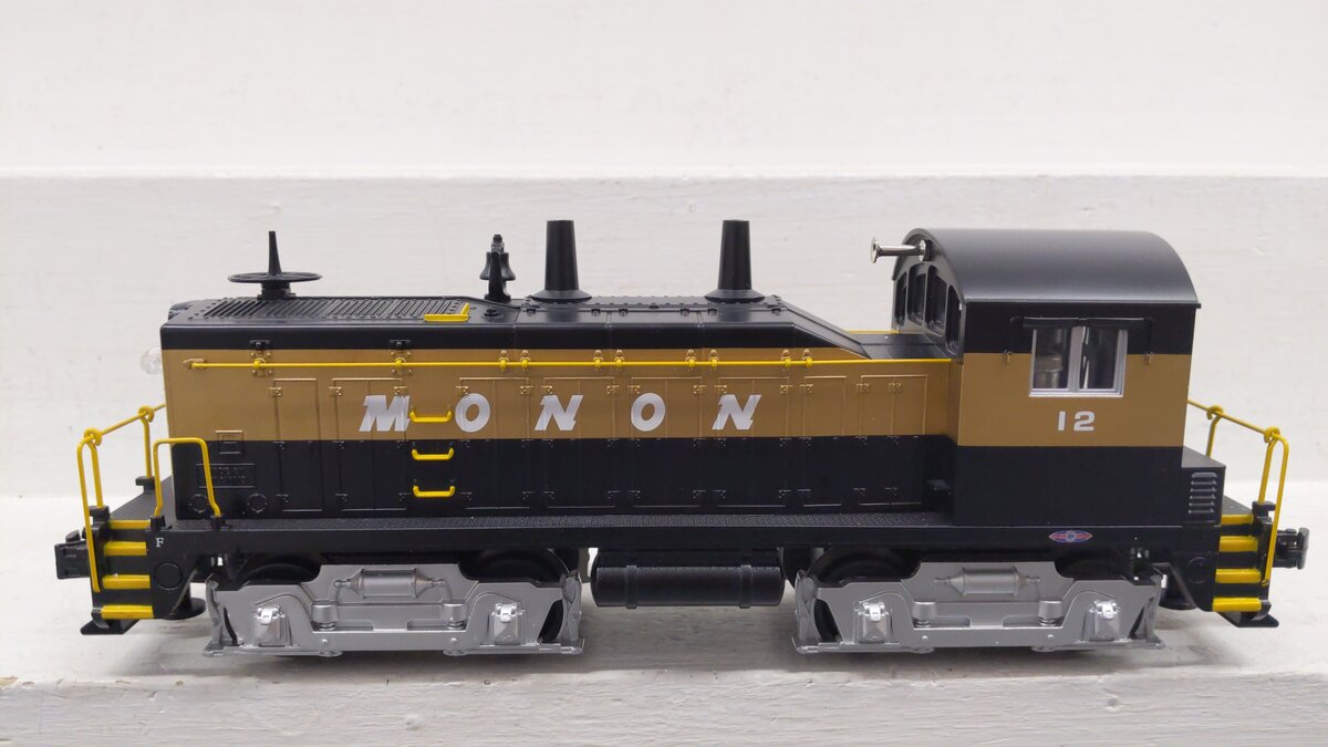Williams 21620 Monon NW2 Powered Diesel Locomotive  EX/Box