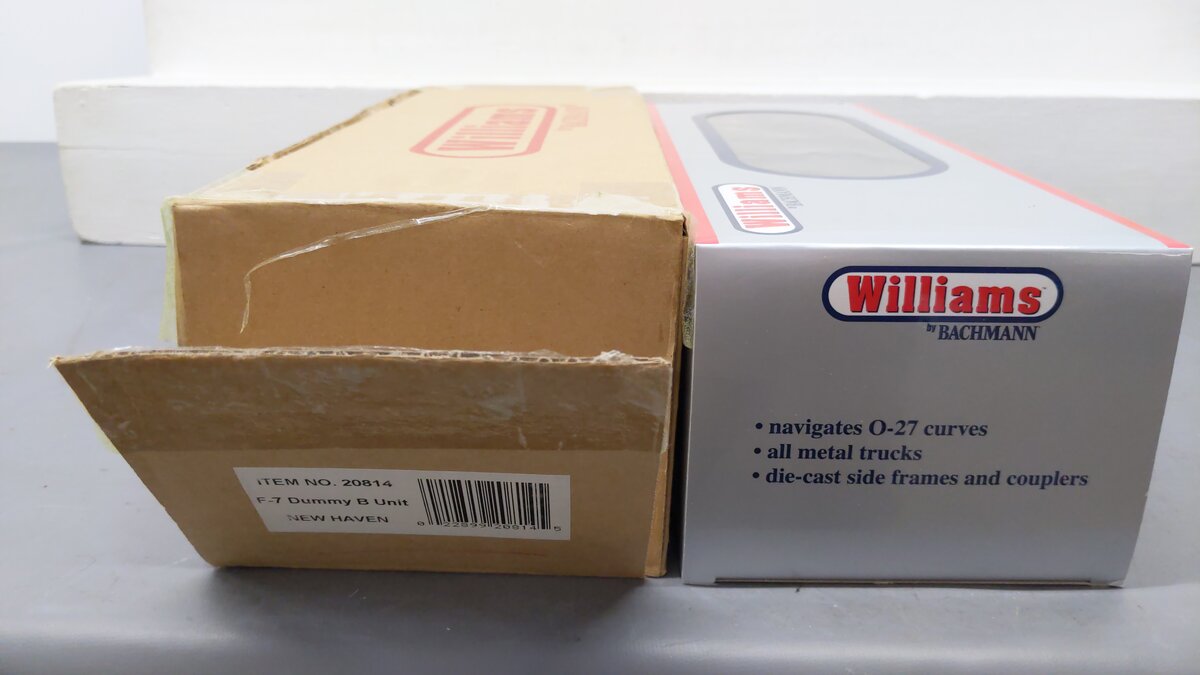 Williams 20814 New Haven E7 Diesel Locomotive B-Unit Dummy  EX/Box