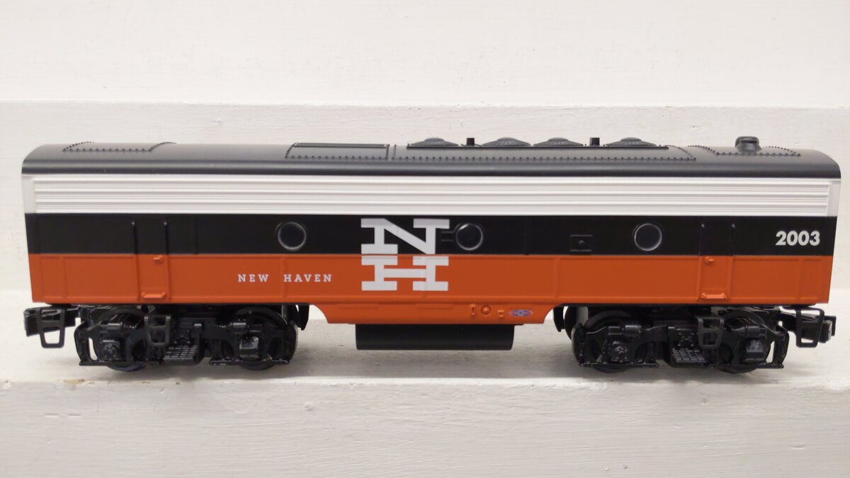 Williams 20814 New Haven E7 Diesel Locomotive B-Unit Dummy  EX/Box