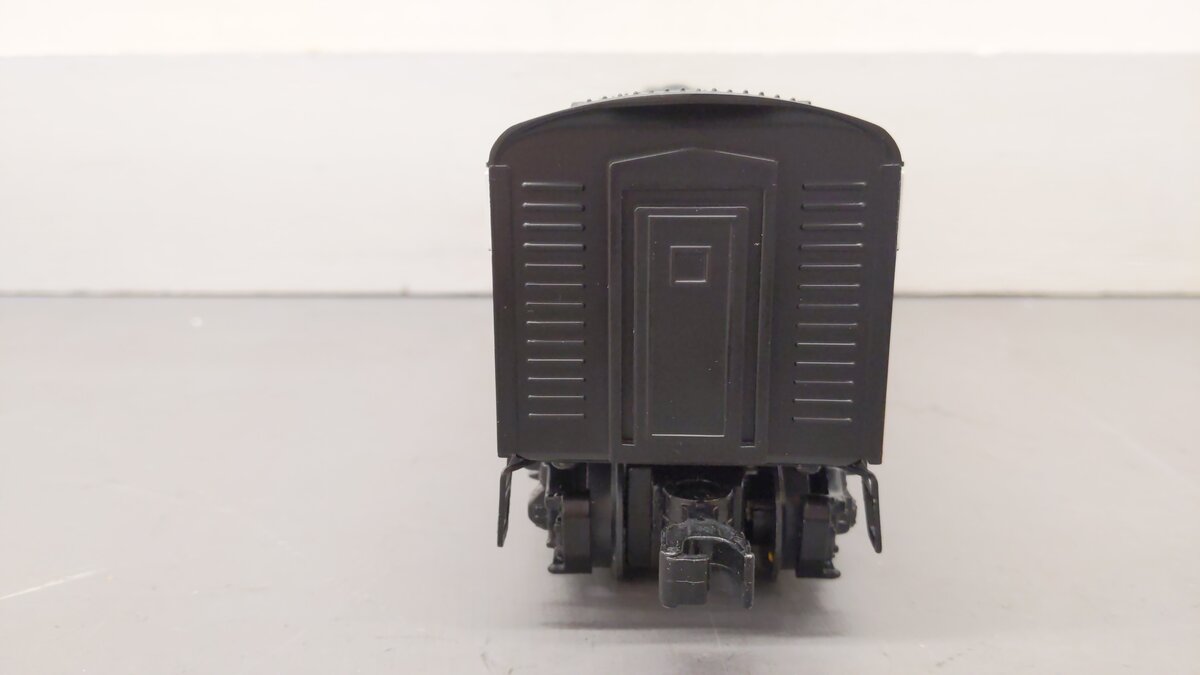 Williams 20814 New Haven E7 Diesel Locomotive B-Unit Dummy  EX/Box