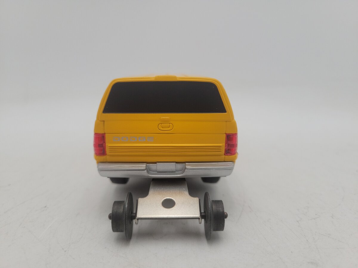 Lionel 6-18439 O Gauge Union Pacific Dodge Ram Track Inspection Vehicle EX/Box
