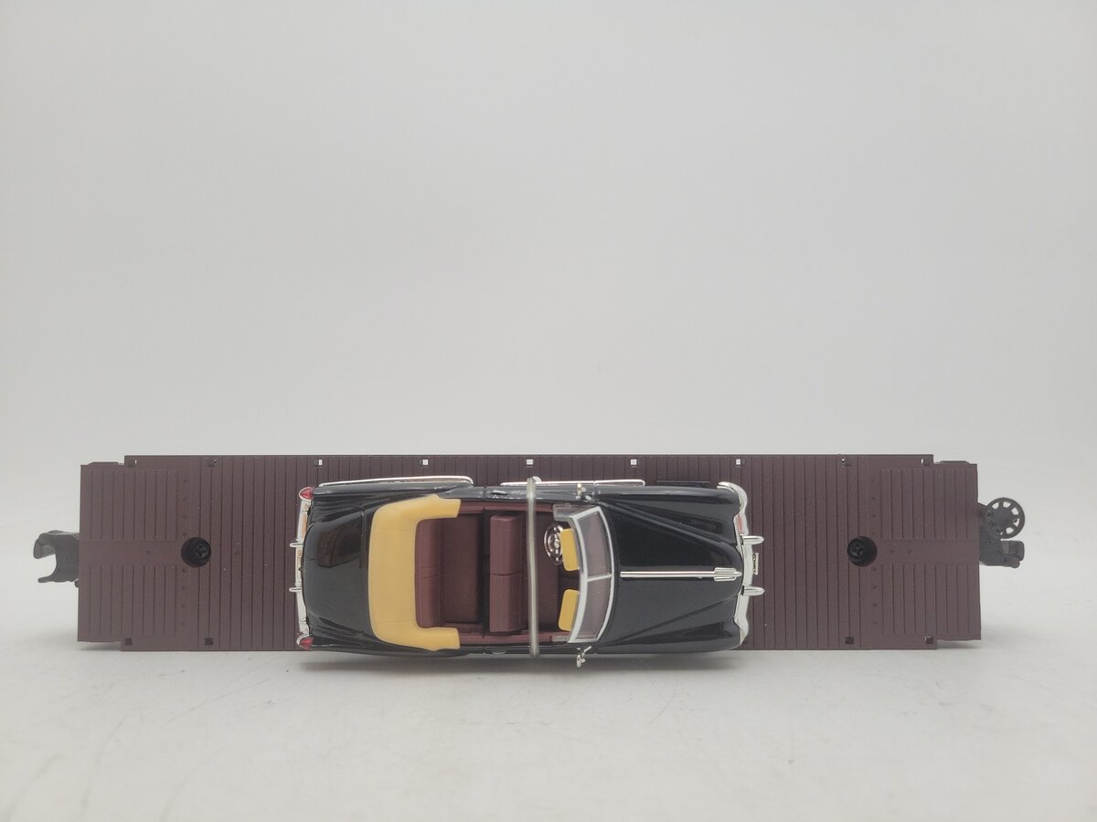 MTH 33-7608 O Gauge NYC Flat Car w/'49 Black Cadillac EX/Box