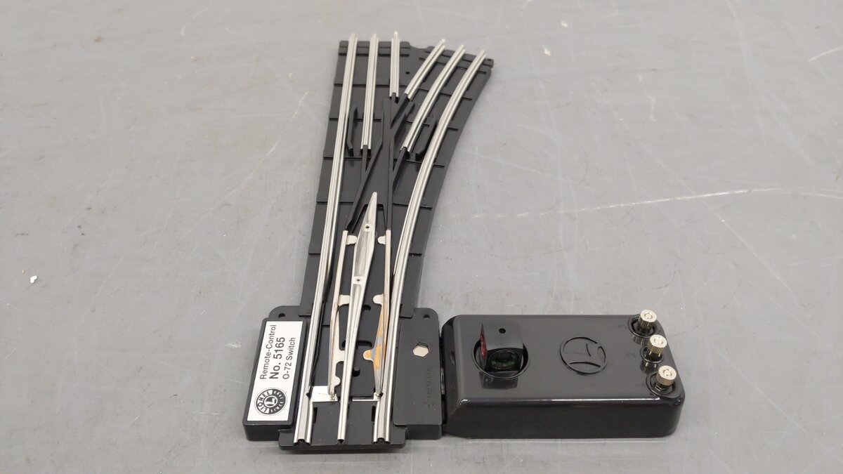 Lionel 6-65165 O Gauge O72 Right Hand Remote Control Switch Turnout EX/Box