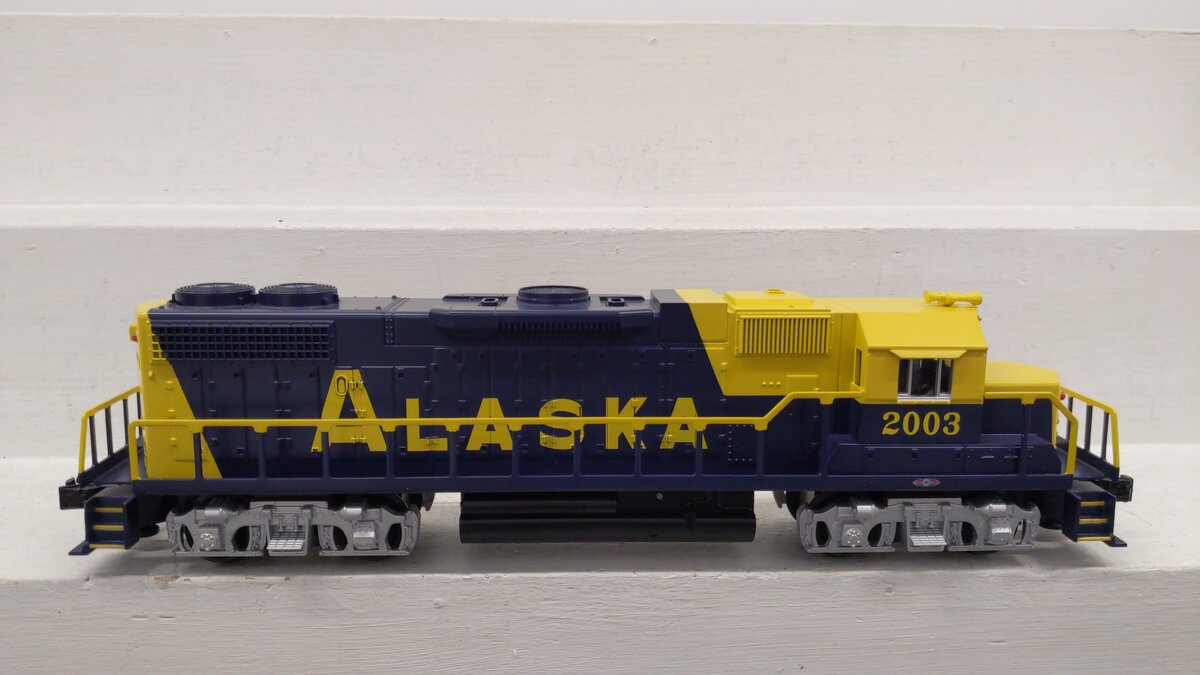Williams 21217 Alaska Railroad GP38 Powered Diesel Locomotive #2003 EX/Box