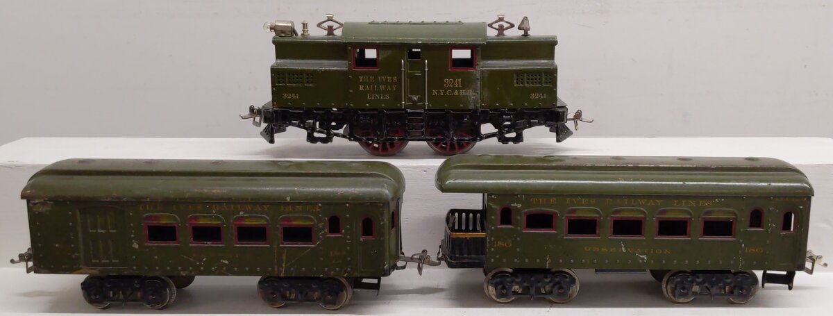 Ives STD Gauge Vintage Electric Locomotive & Passenger Cars #3241,186,184 [3]