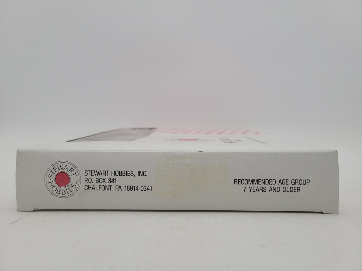 Stewart Hobbies HO Scale Santa Fe Diesel Locomotive NIB