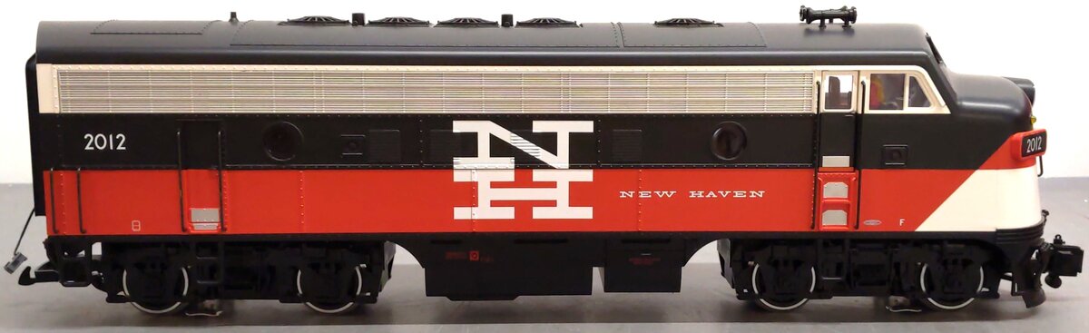 LGB 28570 G Scale New Haven F7 A Powered Diesel Locomotive LN/Box