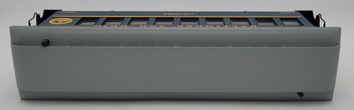 LGB 38800 G Scale Baltimore & Ohio Columbia Illuminated Passenger Car LN/Box