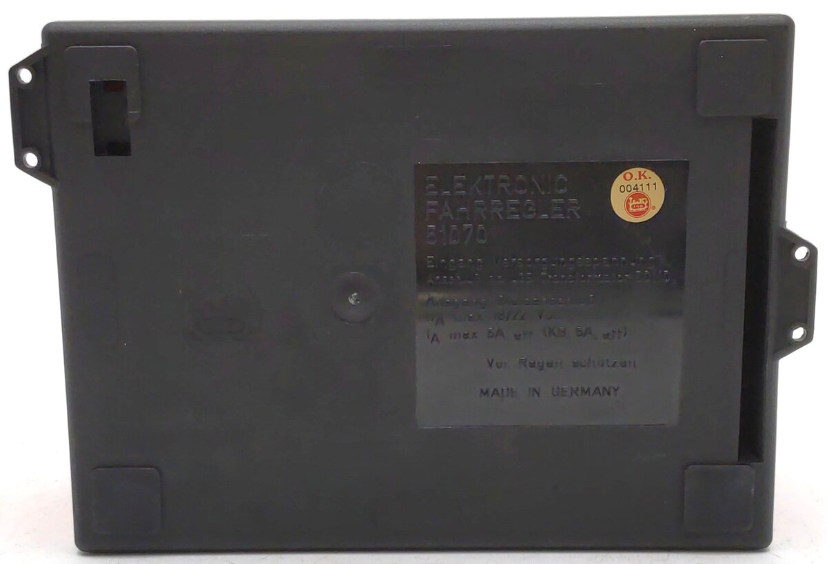 LGB 51070 5 Amp High Power Analog & Throttle EX/Box