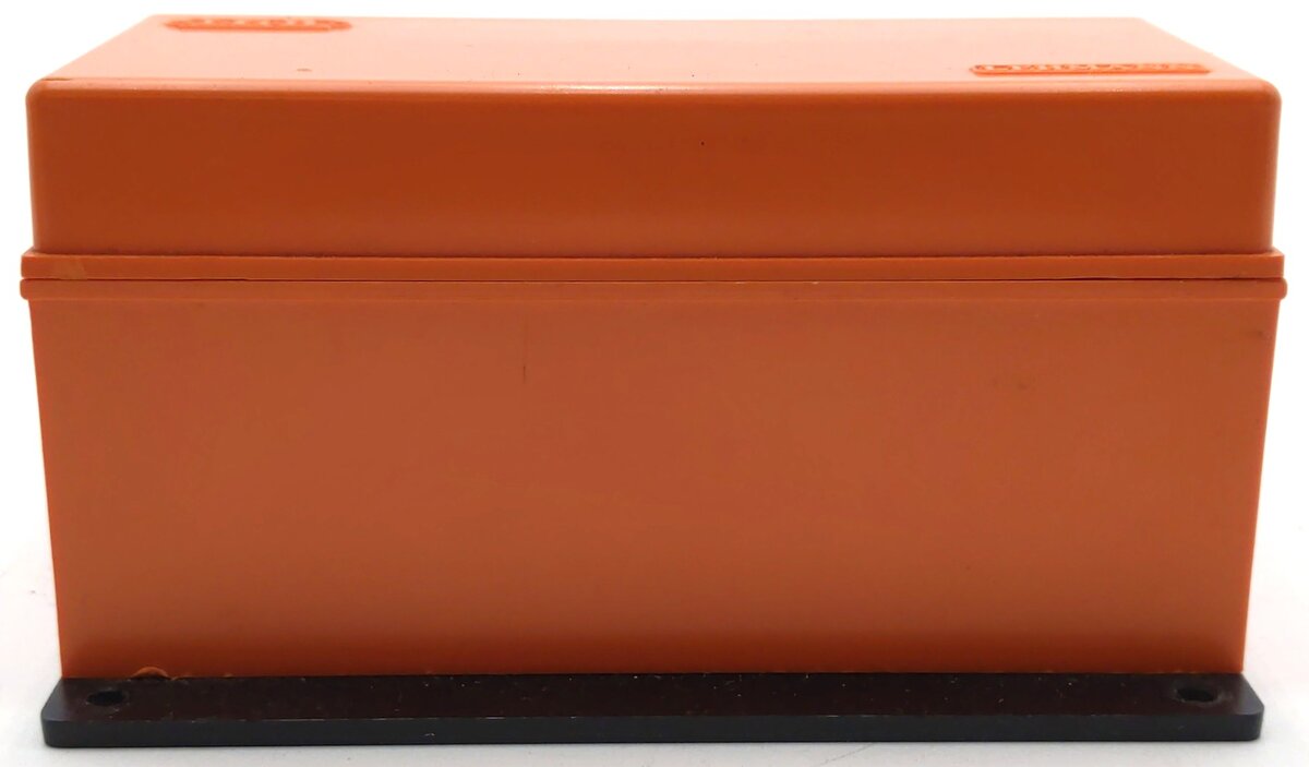LGB 51750 G Scale Momentary Switch Control Box EX/Box