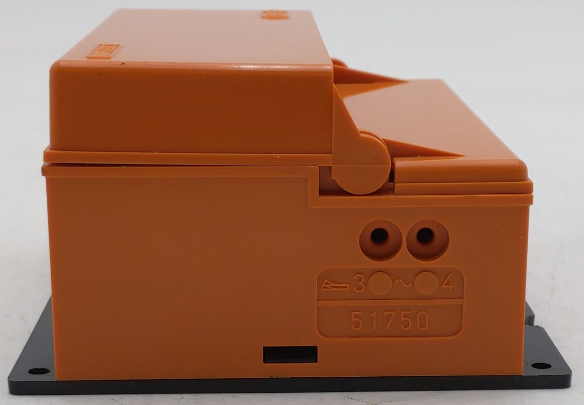 LGB 51750 G Scale Momentary Switch Control Box EX