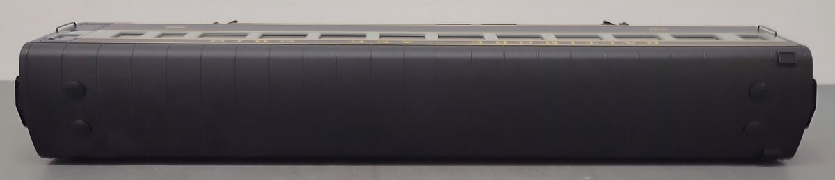 LGB 35570 Baltimore & Ohio Illuminated Passenger Car - Metal Wheels LN/Box