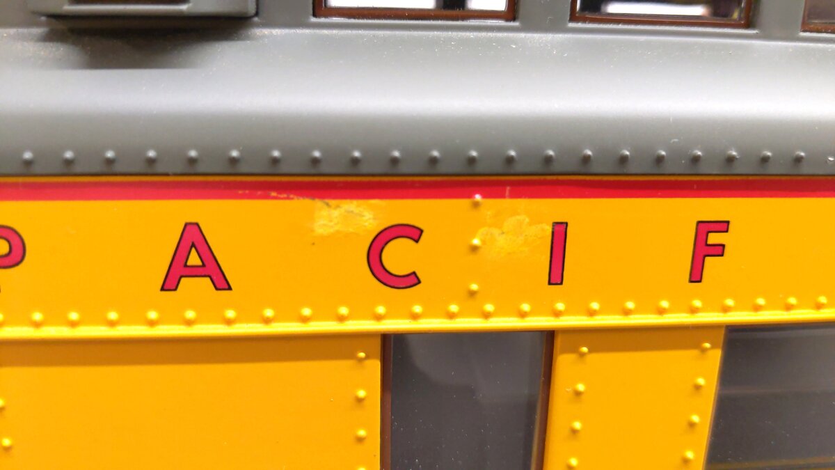 Aristo-Craft 31508 G Scale Union Pacific Heavyweight Diner Car (Metal Wheels) EX/Box