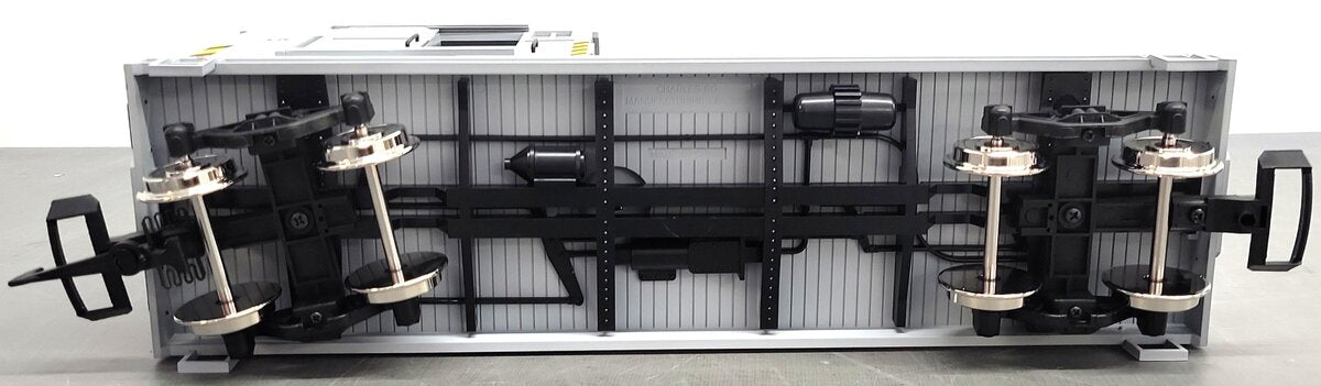 USA Trains 1860 G Maintenance of Way 25-Ton Crane Car Gray w/Metal Wheels NIB