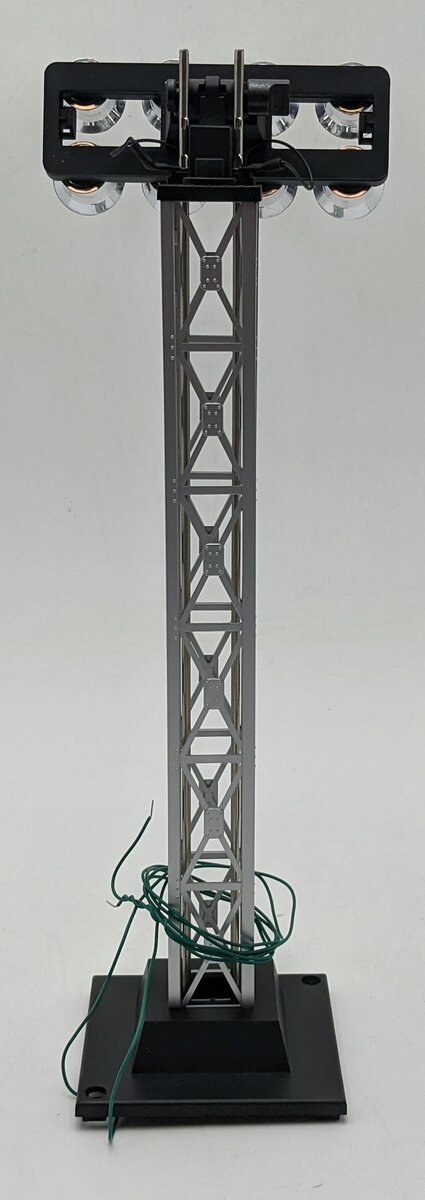 Lionel 6-14092 O Gauge 8-Light Floodlight Tower EX