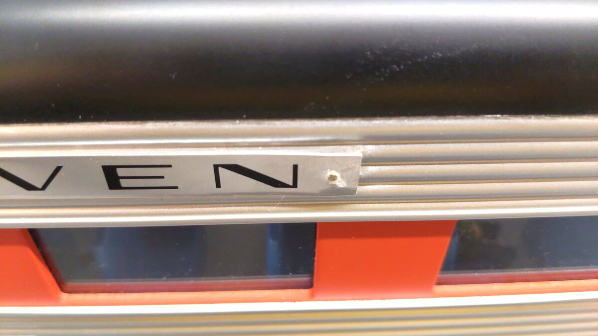 USA Trains 31151 G New Haven Corrugated Aluminum Coach #1, #8600 EX/Box