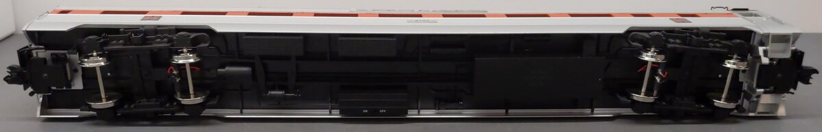 USA Trains 31152 G New Haven Corrugated Aluminum Coach #8702 (Metal Wheels) LN/Box