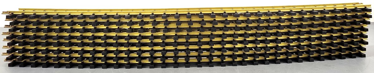 USA Trains R81800 G 16' Diameter Curved Track (8) LN/Box