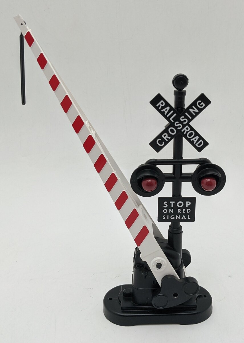 Lionel 6-62162 O Gauge Operating Crossing Gate & Signal EX/Box