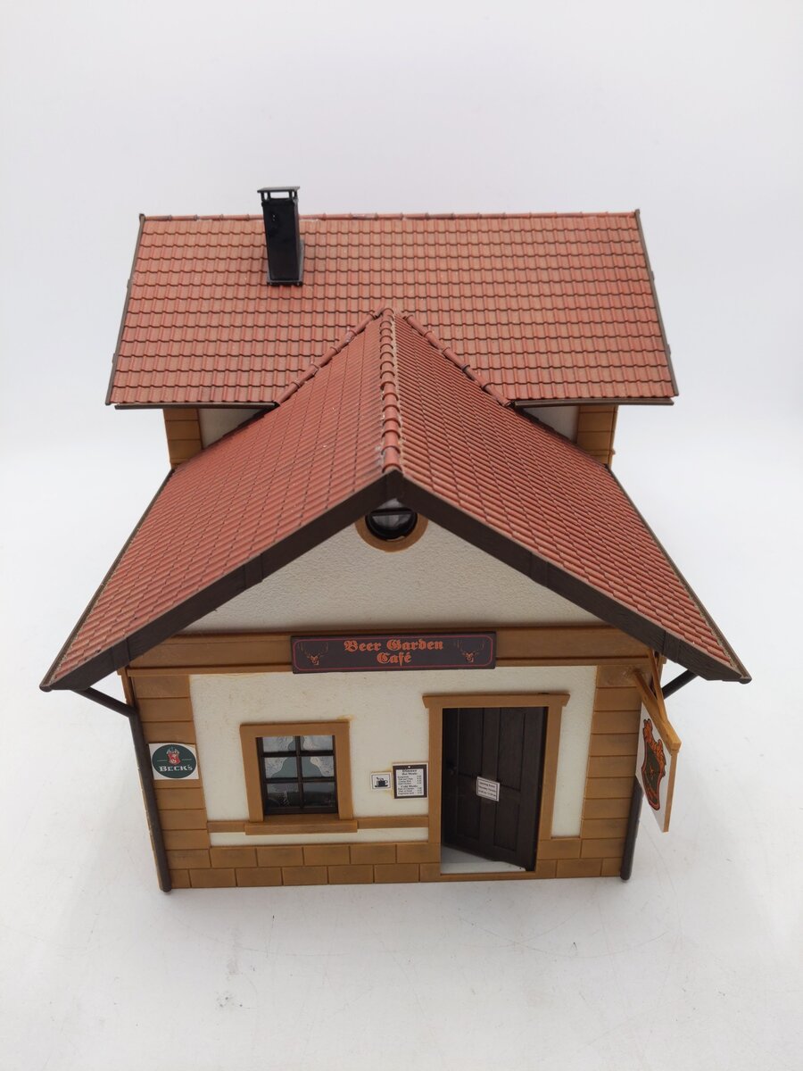 Piko 62022 G Assembled Beer Garden Café EX
