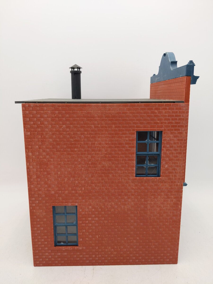 Piko 62220 G Assembled Paul's Dry Goods Building EX