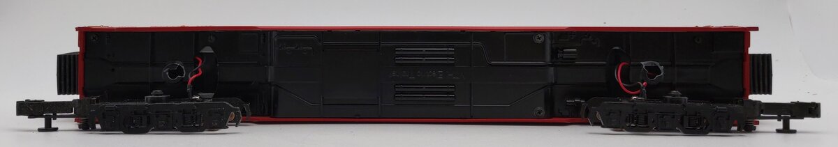 MTH 20-6752 O Gauge Milwaukee Road 70' Full Length Vista Dome Passenger Car #53/Box