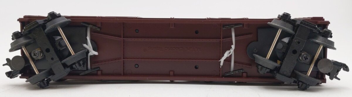 MTH 30-7628 O Gauge Auto Carrier Flatcar with 4 Ertl Cars #4952 EX/Box