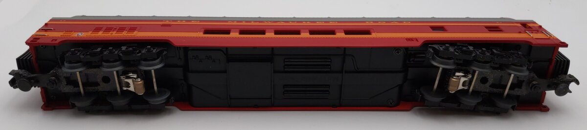 MTH 20-6772 O Milwaukee Road Vista Dome Car EX/Box