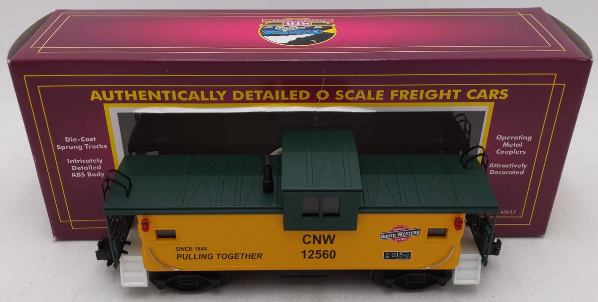 MTH 20-91011 O Gauge Chicago and Northwestern Extended Vision Caboose #12560 EX/Box