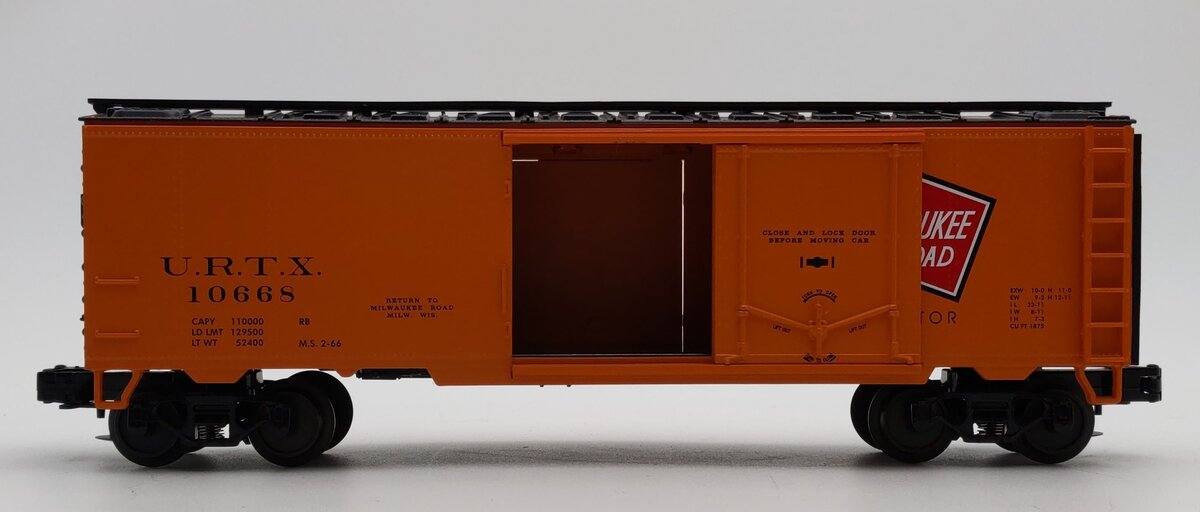MTH 20-94057 O Gauge Milwaukee Road 40' Reefer Car #10668 LN/Box