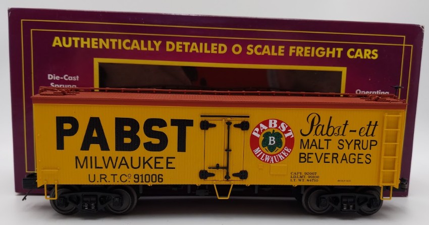 MTH 20-94301 O Gauge Pabst Milwaukee 36' Woodside Reefer Car #91006 VG/Box