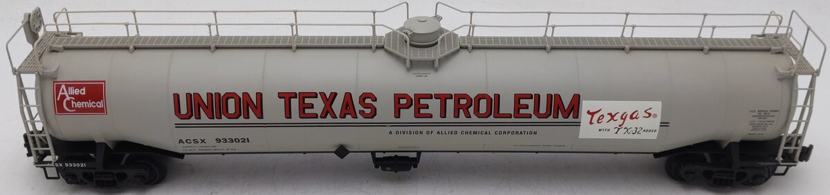 MTH 20-96013 O Gauge Union Texas 33K Gallon Tank Car #933019 VG/Box